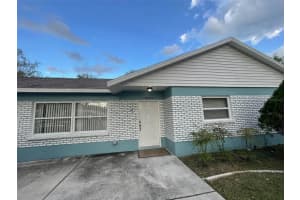 8601 Twin Lakes Blvd, TAMPA