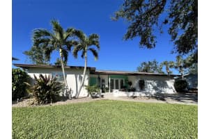 481 Magellan Dr, SARASOTA