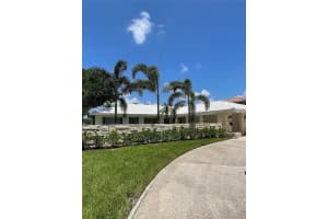 2 Brightwaters Cir Ne, ST PETERSBURG