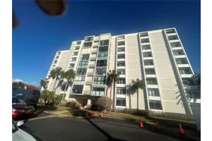 855 Bayway Blvd #902, CLEARWATER BEACH