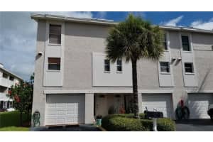 255 Capri Cir N #17, TREASURE ISLAND