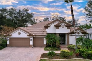 2898 Grey Oaks Blvd, TARPON SPRINGS