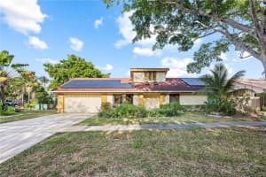 10160 Torchwood Ave, PLANTATION