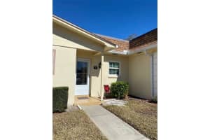 1652 S Lake Ave #2, CLEARWATER