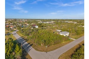 10177 Owl Head Cir, PORT CHARLOTTE