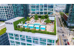 1000 Water St #1402, TAMPA