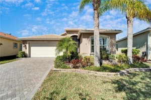 16135 Cape Coral Dr, WIMAUMA