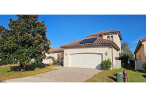 315 Villa Sorrento Cir, HAINES CITY