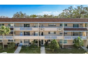 2041 Australia Way W #35, CLEARWATER