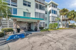 100 Waverly Way #101, CLEARWATER