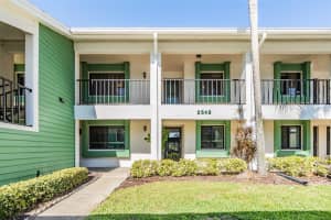 2549 Royal Pines Cir #16h, CLEARWATER