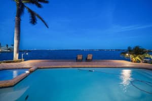 447 22nd St, BELLEAIR BEACH