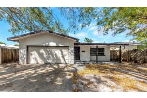 3553 34th Ave N, ST PETERSBURG