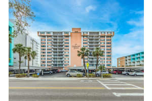 675 S Gulfview Blvd #902, CLEARWATER BEACH