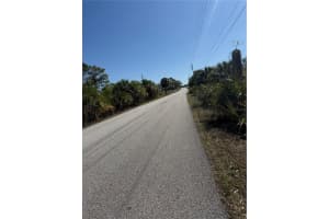 9287 Long Lake Ave, WEEKI WACHEE