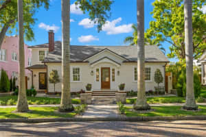 346 16th Ave Ne, ST PETERSBURG