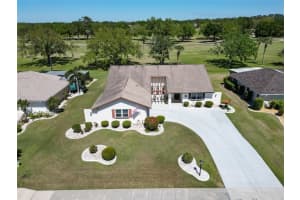 2007 E View Dr, SUN CITY CENTER