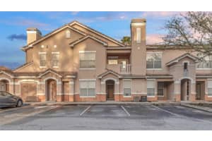18023 Villa Creek Dr #18023, TAMPA