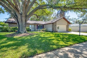 13964 106th Ave, LARGO