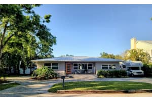 3217 W Lawn Ave, TAMPA