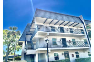 717 Cordova Green, SEMINOLE