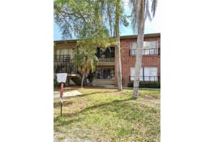 1257 Drew St #8, CLEARWATER