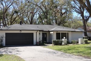 2105 Curry Rd, LUTZ