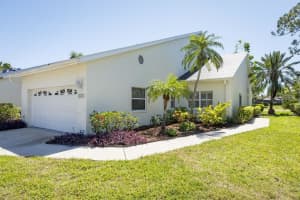 6208 Country Club Way, SARASOTA