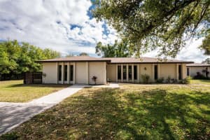 24549 Nova Ln, PUNTA GORDA