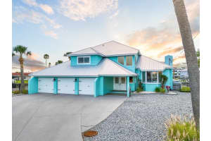 744 Spanish Main Dr, APOLLO BEACH