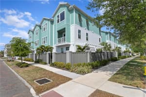 98 29th St S, ST PETERSBURG