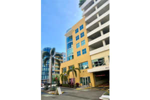 1120 E Kennedy Blvd #827, TAMPA