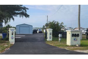 3302 W Shell Point Rd, RUSKIN