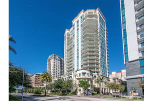 450 Knights Run Ave #414, TAMPA