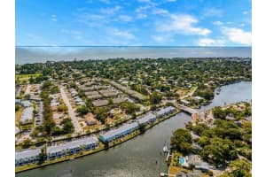 3889 Pompano Dr Se #c(furnished), ST PETERSBURG 3889 Pompano Dr Se #c(furnished), ST PETERSBURG