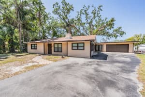 8816 Memorial Hwy, TAMPA