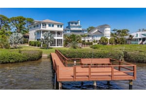 404 Hillsborough St, PALM HARBOR