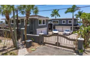 2785 Bayside Dr S, ST PETERSBURG