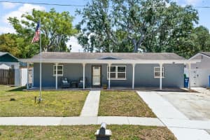 9653 Golden Grove St, SEMINOLE