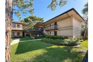 2693 Sabal Springs Cir #206, CLEARWATER