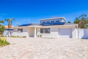 233 45th Ave, ST PETE BEACH