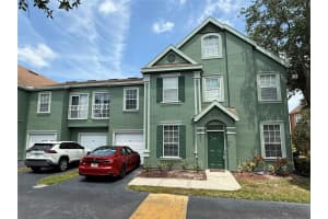 9650 Lake Chase Island Way #9650, TAMPA