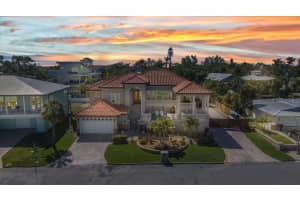 107 Sunset Dr, NOKOMIS