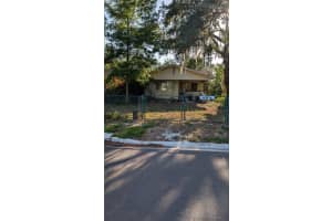 3611 W Reynolds St #1/2, PLANT CITY