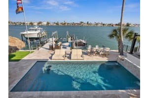 5820 Balao Way S, ST PETE BEACH