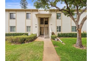 129 Cypress Ct, OLDSMAR