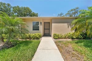 2640 Woodgate Ln #f6, SARASOTA