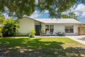 2153 Catalina Dr N, CLEARWATER