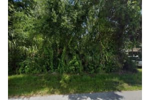 22179 Clinton Ave, PORT CHARLOTTE