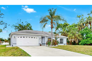 2675 Cherokee St, NORTH PORT